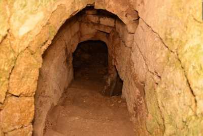 Triggiano, tra rifiuti e abbandono visita agli ipogei dello storico palazzo Trulli 